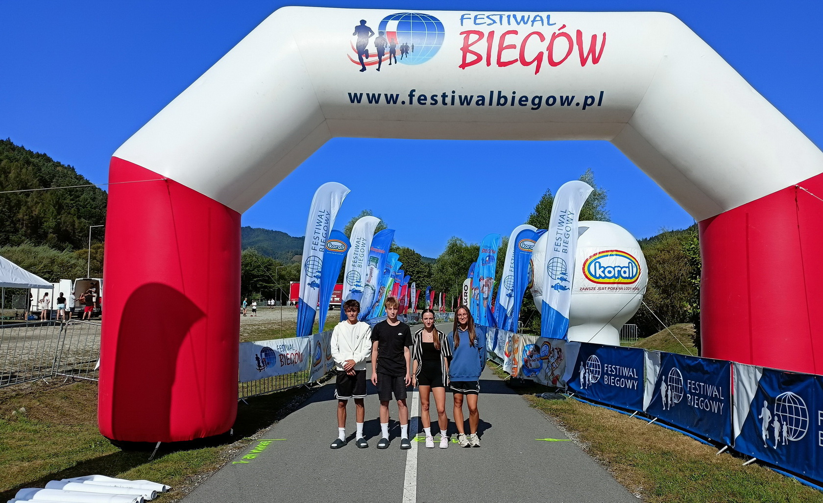 Zdjęcie Aktywny Małopolanin 09-2024 (1)a3b49b48-15a7-4c78-999a-aa154da73dd4.jpg w galerii Aktywny Małopolanin podczas 15 Festiwalu Biegowego
